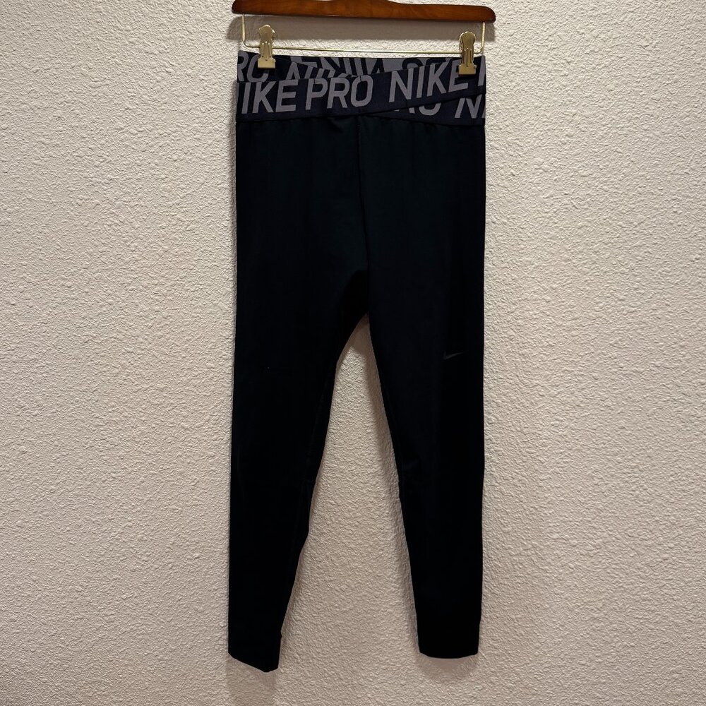 Nike Pro Intertwist Leggings